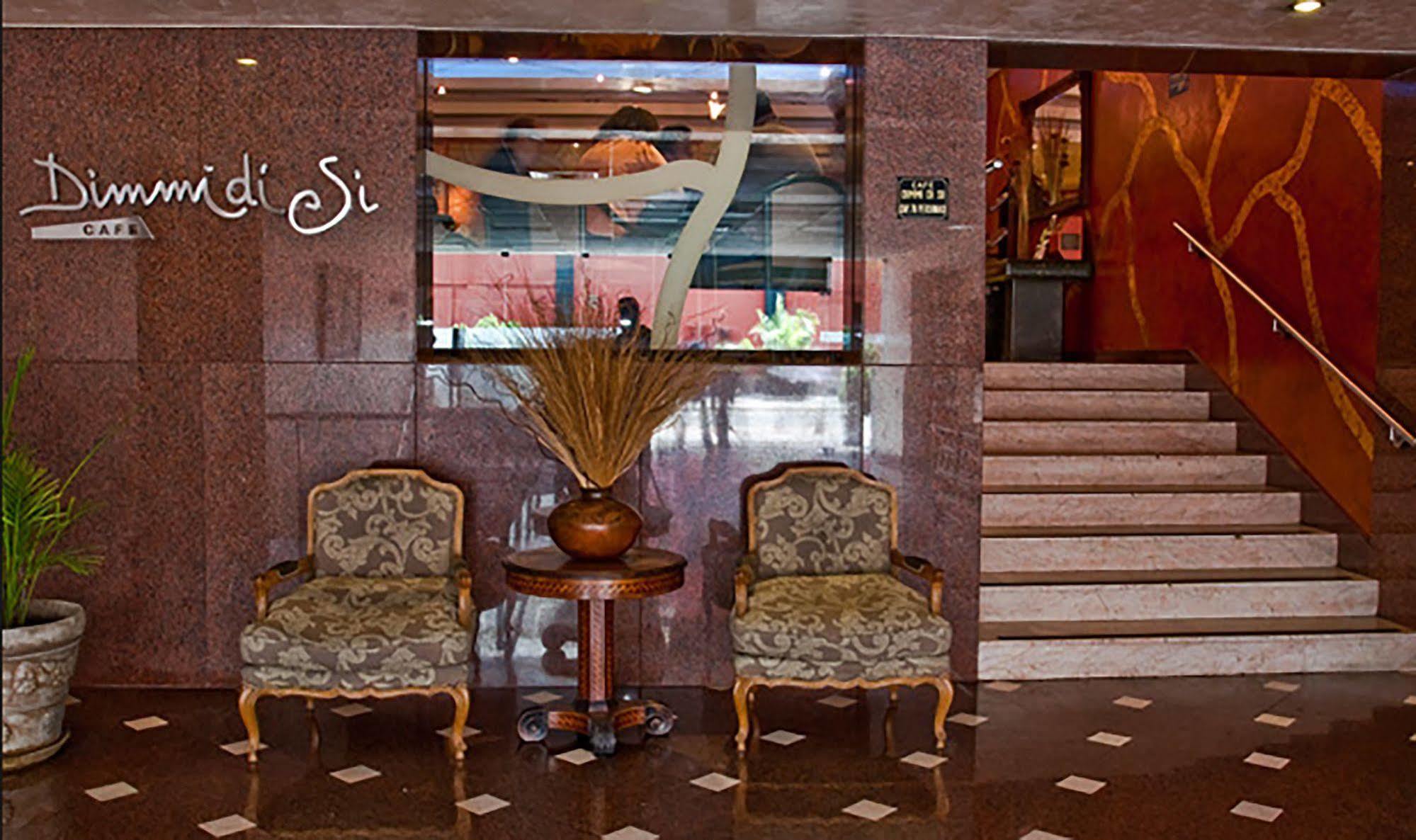 Hotel Maria Angola Distretto di Distretto di Lima Esterno foto